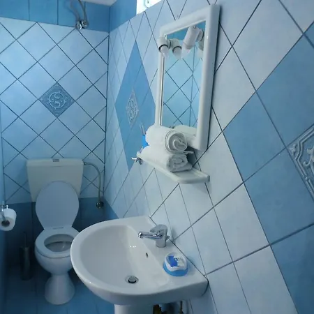 Ntontas Πανσιόν Πρίνος